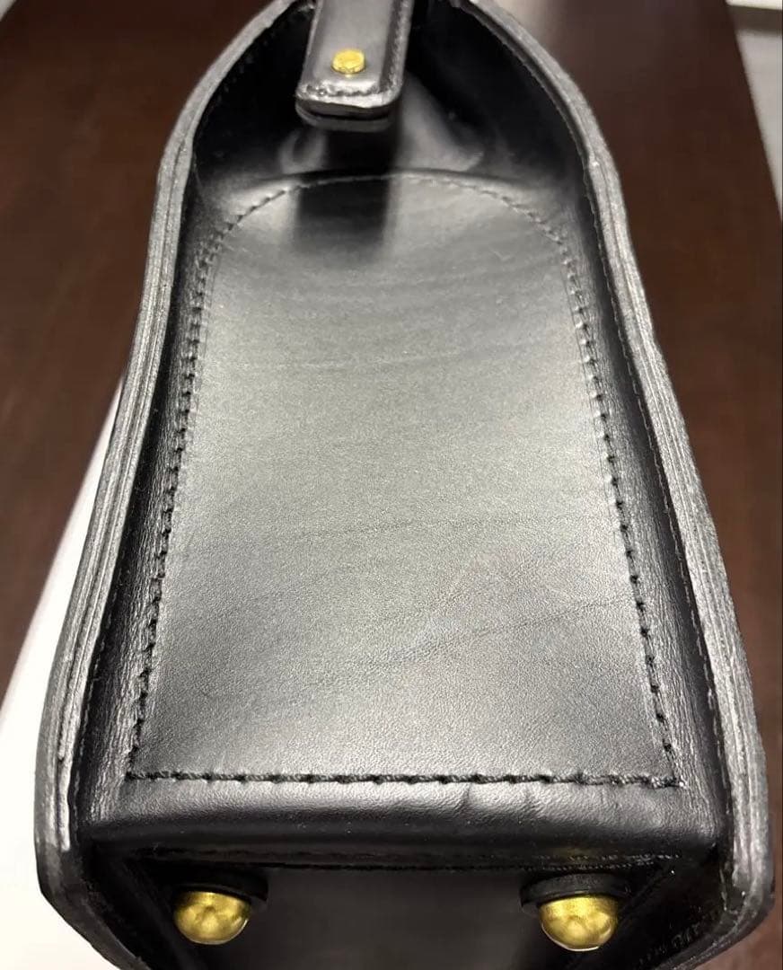 ヘルツ　ダレスバッグ・ワイドマチタイプ