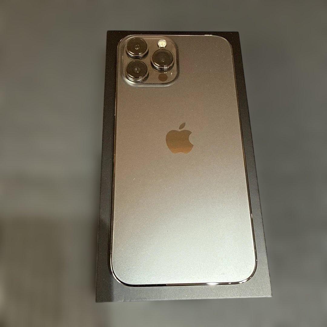 Apple iPhone 13 Pro max 1TBスペースブラックおまけ付き