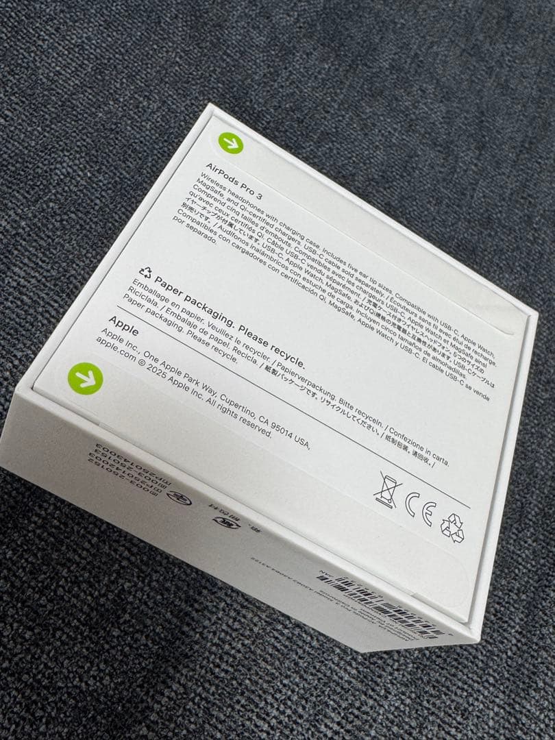 新品未開封　AirPods Pro 3 本体　最新