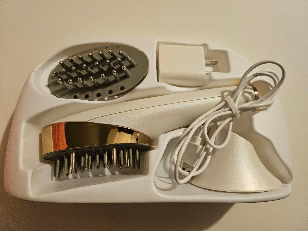 ヤーマン美顔器 MS-82W ホワイト ゴールド 充電器付き