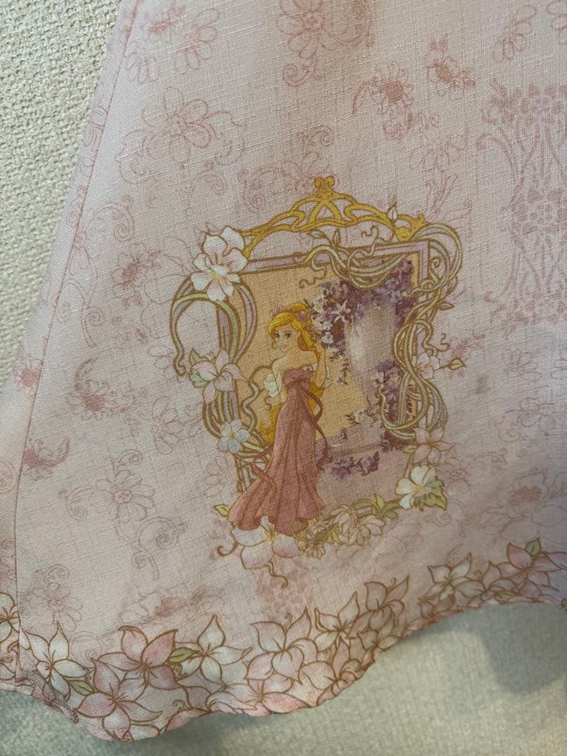 美品！シークレットハニー　魔法にかけられてジゼル　ワンピース