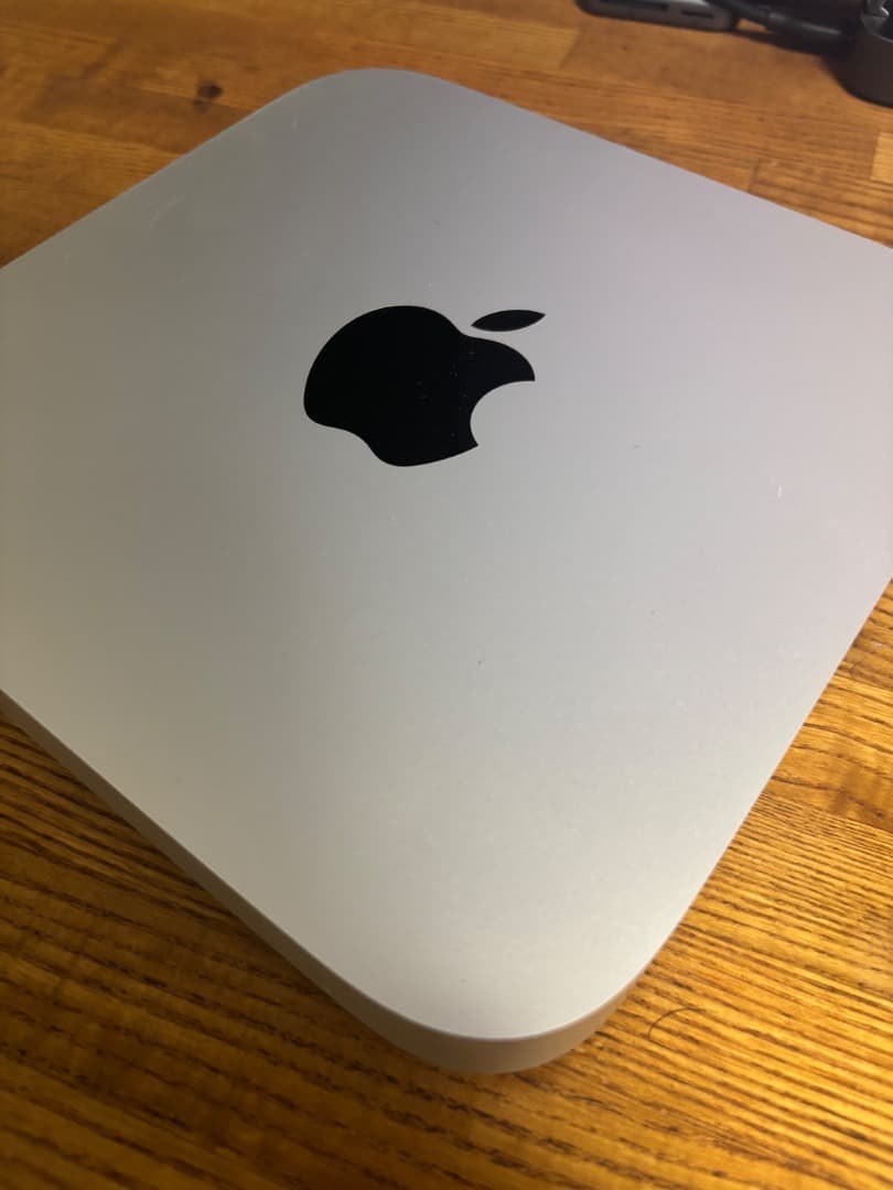 Mac mini (M1, 2020) 8GB / 256GB USBハブ付き