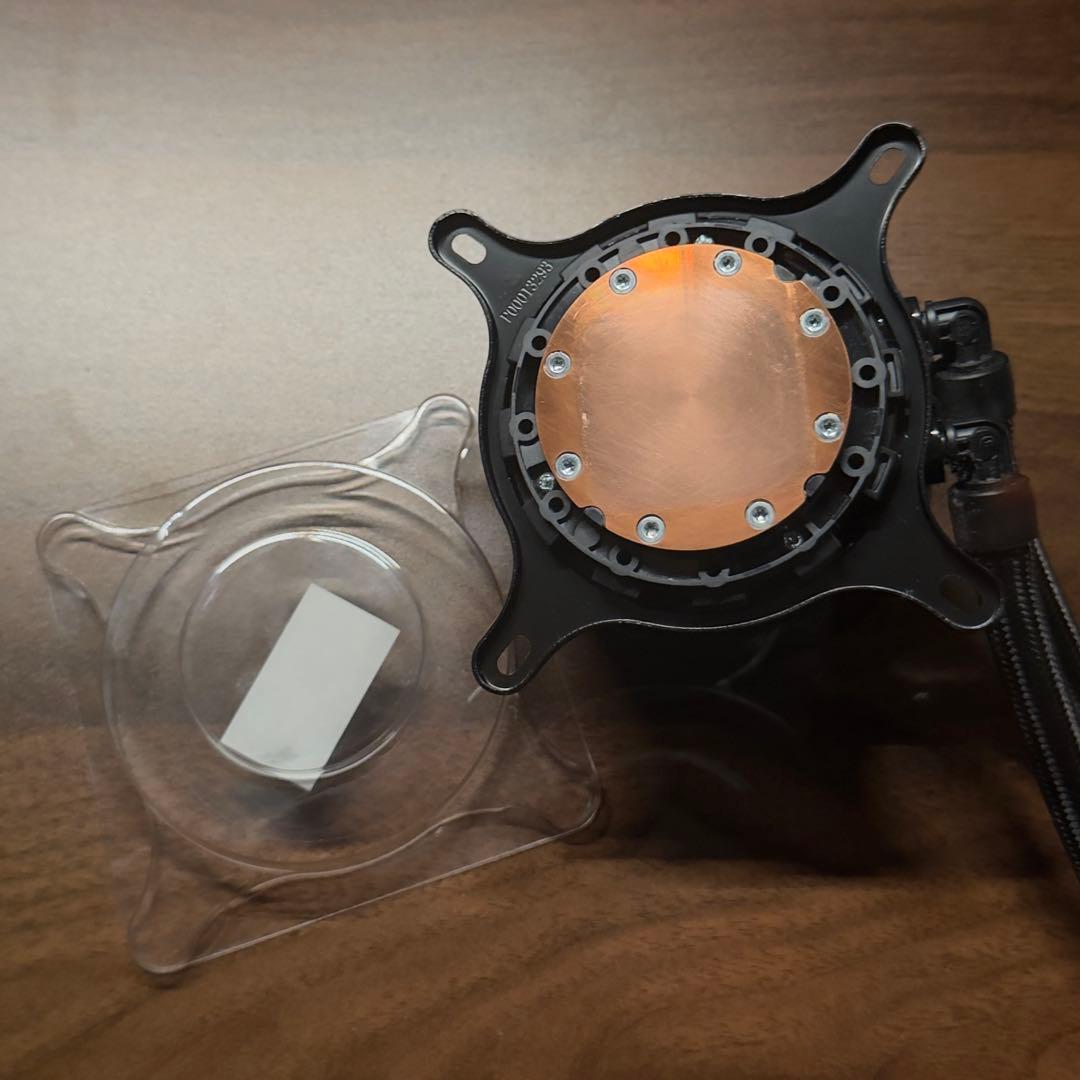 NZXT Kraken Elite 240 RGB 水冷クーラー