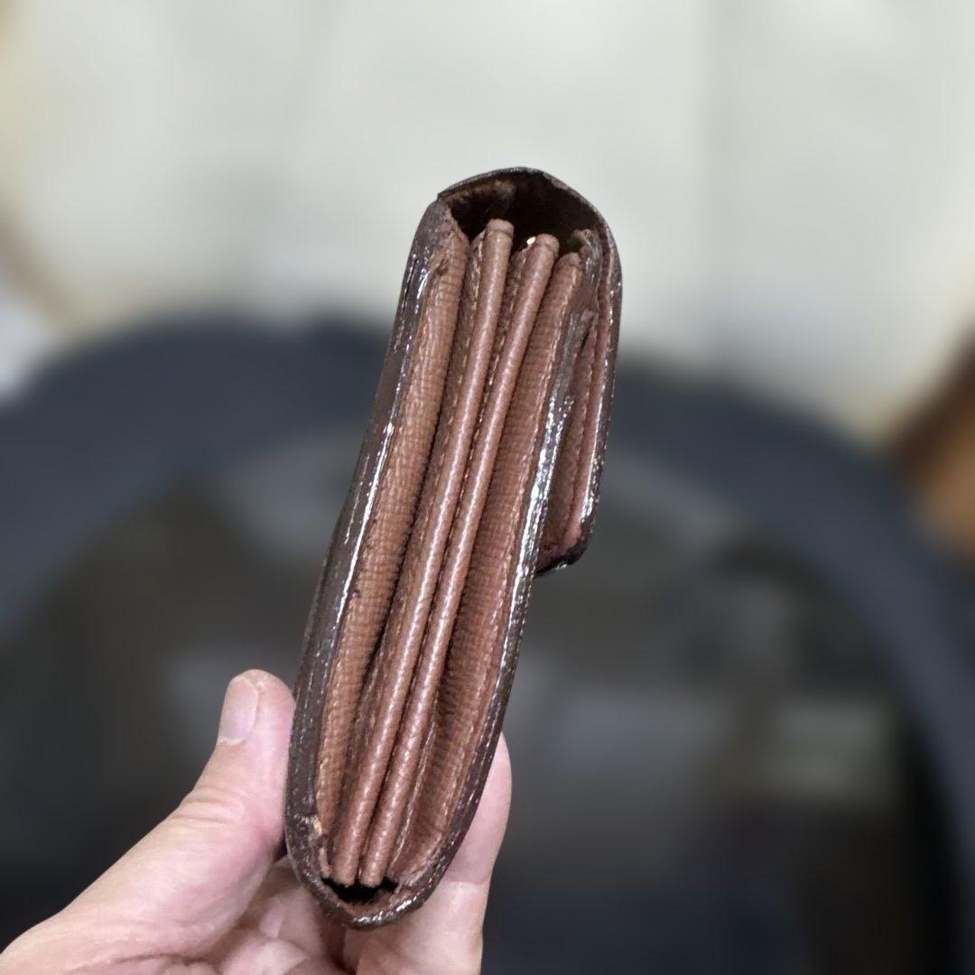 12☆良品♪カード10枚タイプ☆サラ長財布