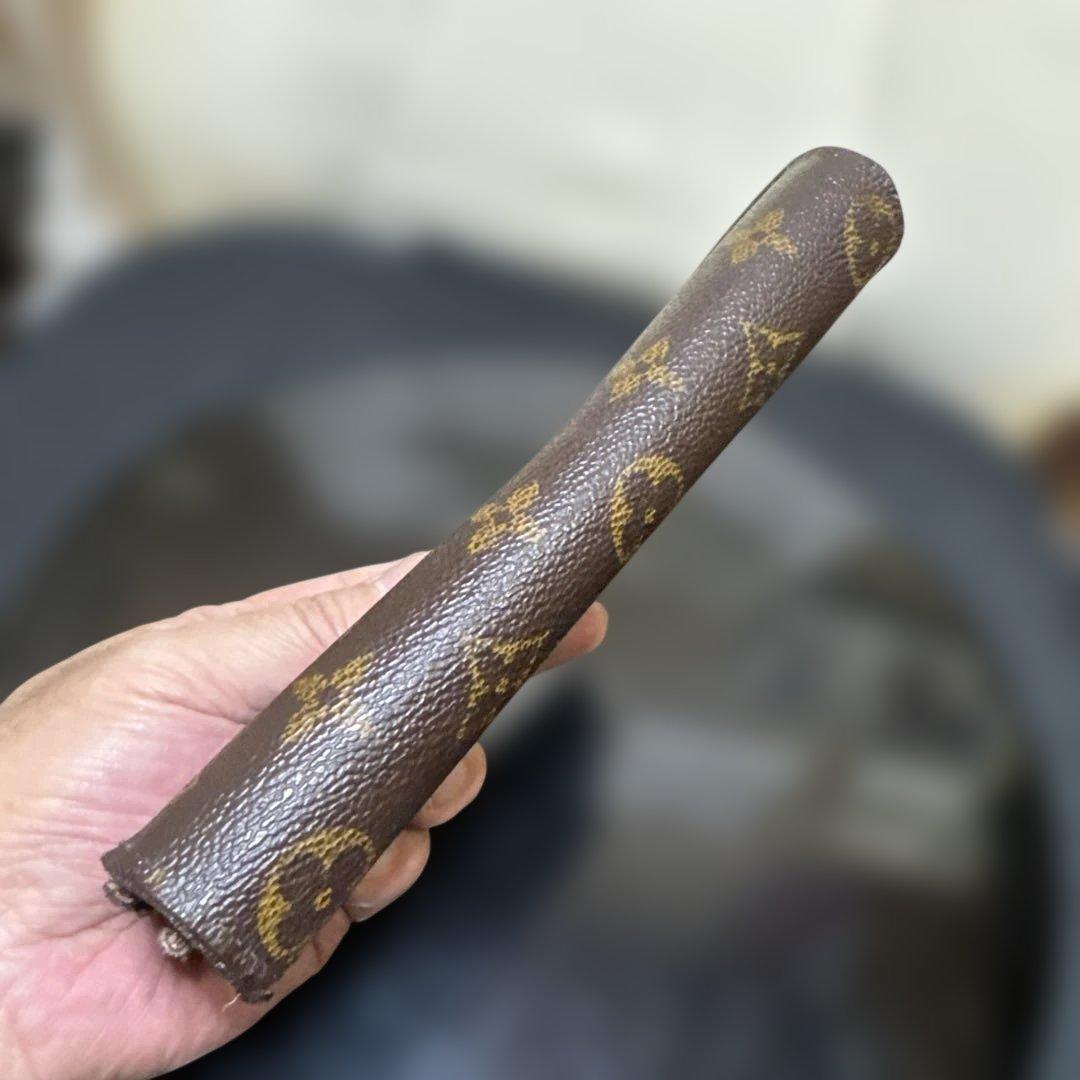 12☆良品♪カード10枚タイプ☆サラ長財布