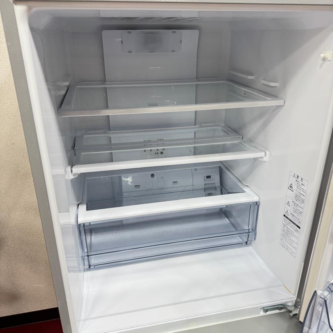 東京23区送料無料　超美品アクア2022年製3ドア冷蔵庫272L　洗浄/除菌済み