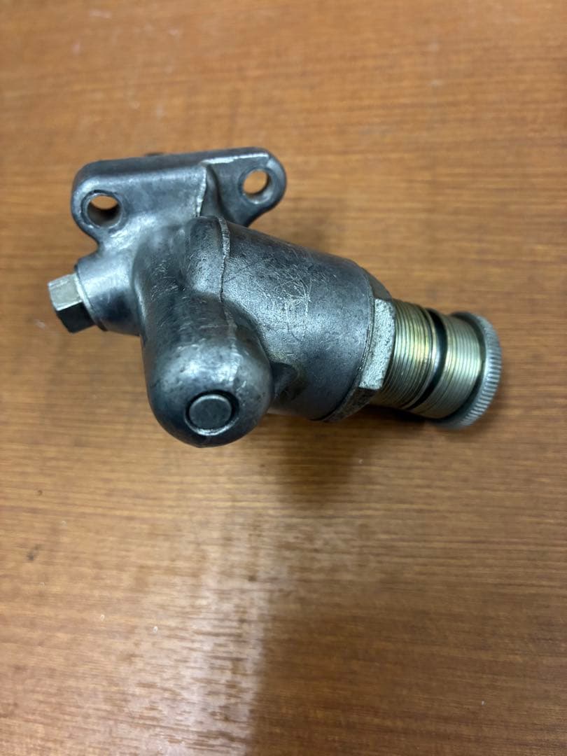 GS400 カムチェーンテンショナー　純正品　SUZUKI 廃盤　旧車バイク