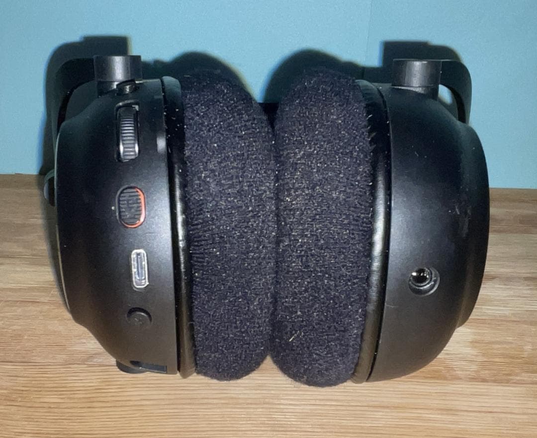 【完品、動作品】PRO X 2 LIGHTSPEED ゲーミングヘッドセット