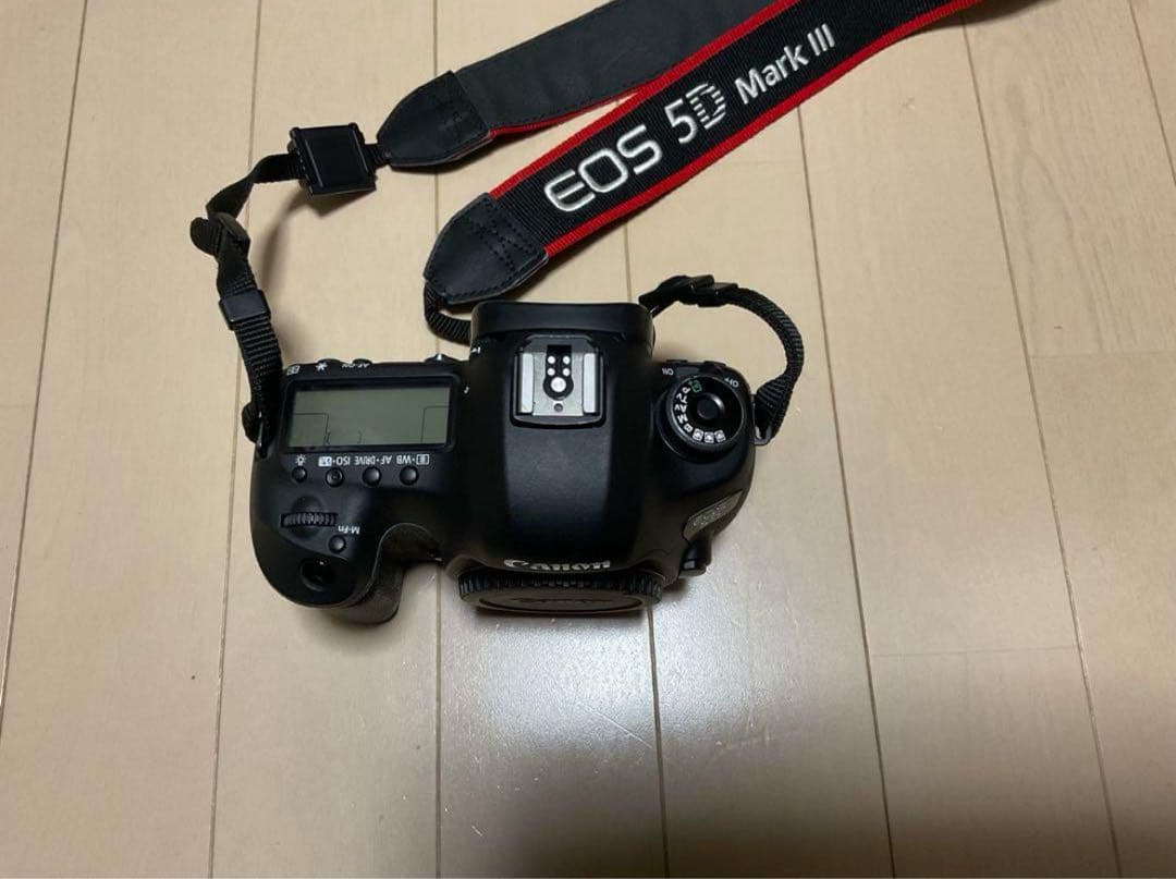 CanonEOS5D Mark III + バッテリーグリップBG-E11