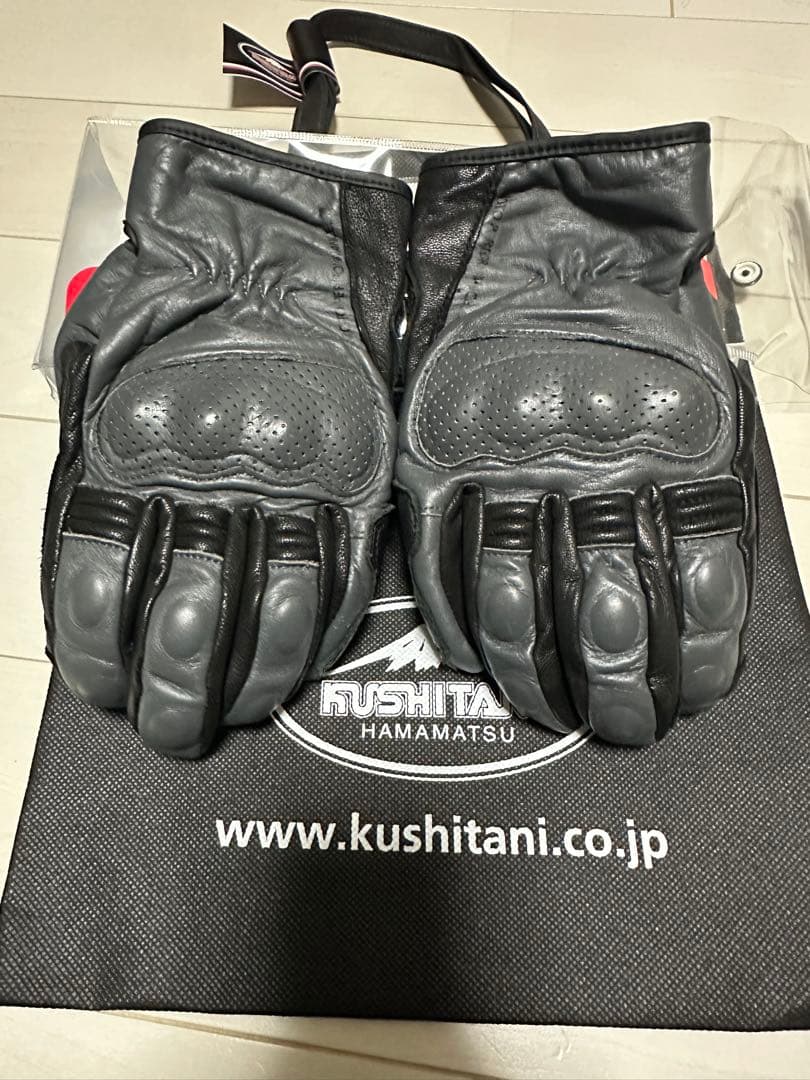 クシタニ　k5375 レイヴングローブ　2025年Ｌサイズ グレー