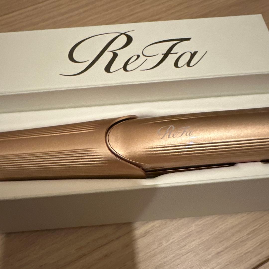 リファコードレスアイロン　新品未使用