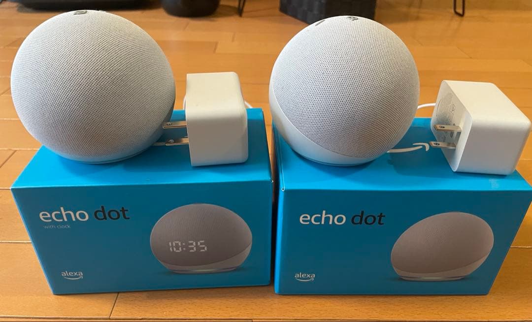 Amazon Echo Dot (第4世代) with clock