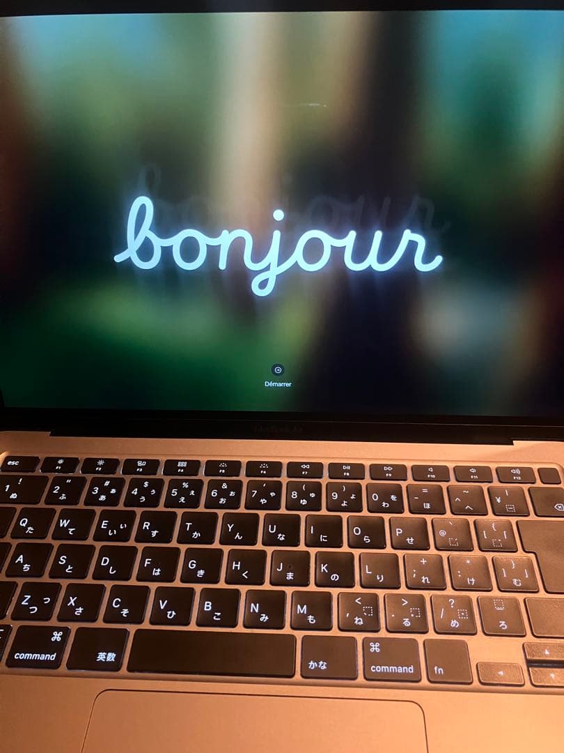 MacBook Air 13インチ （Intel Core i5）