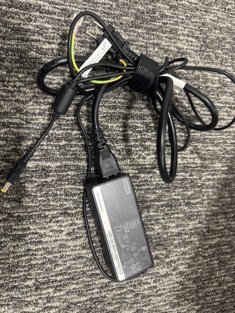 M*B様 【緊急入荷！！】ThinkVision S24i-30