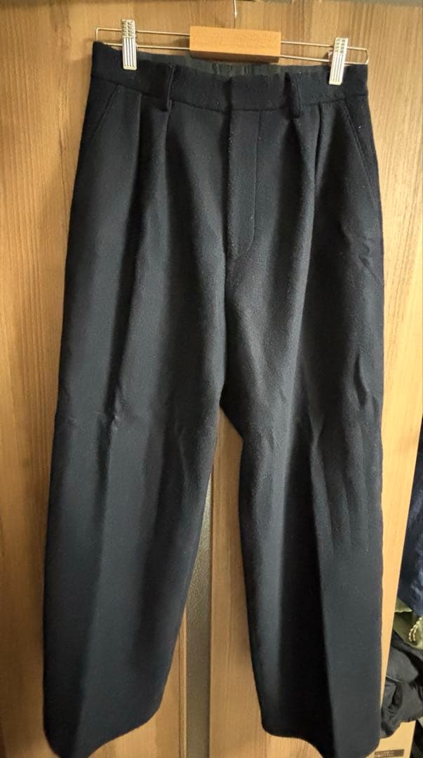 SALUD / NAVY（GADID ANONIEM）