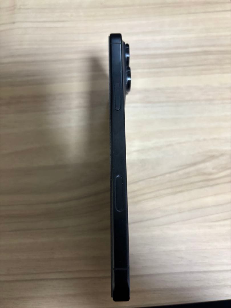 iPhone 16 ProMax 1TB ブラックチタニウム