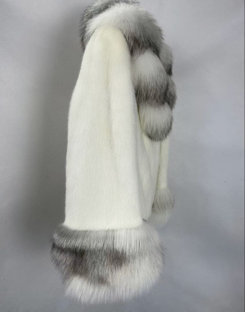 マーベルグラデーションフォックスXパールホワイトミンク　ショートコート