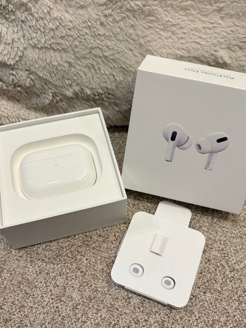 AirPods Pro 初代　本体 ホワイト