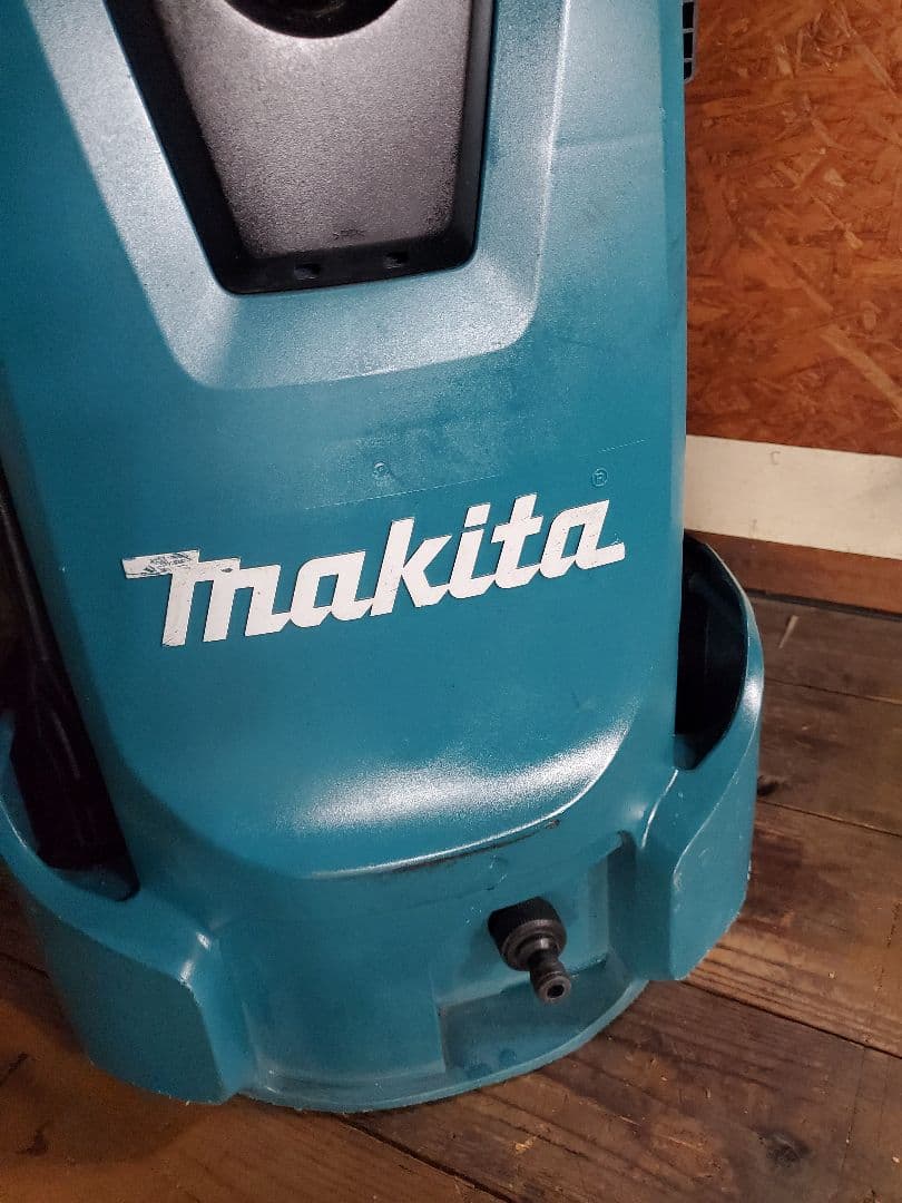 マキタ 高圧洗浄機 MHW0820 高機能タイプ