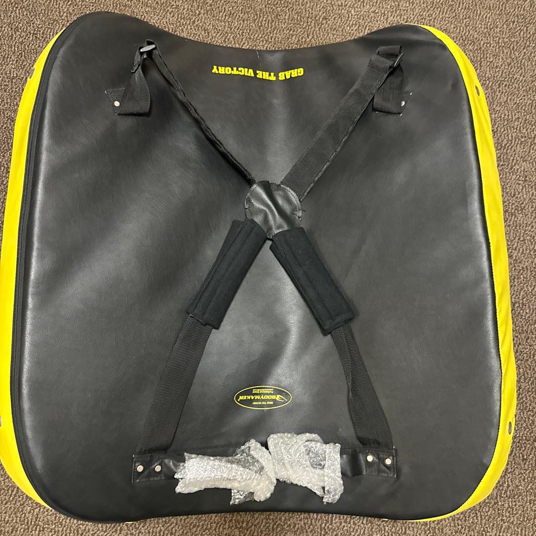 ボディメーカー　サンドバッグ