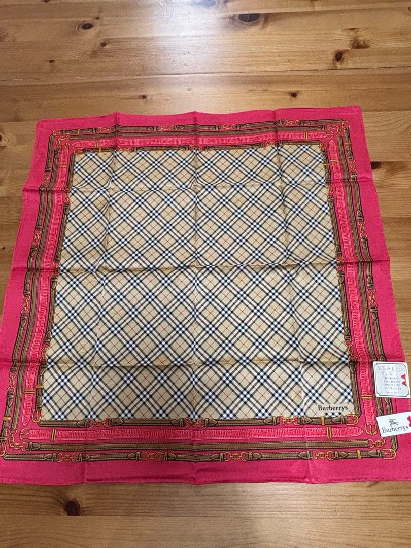 H*a様 シルク&コットンBurberrys チェック柄 ハンカチ 5点セット