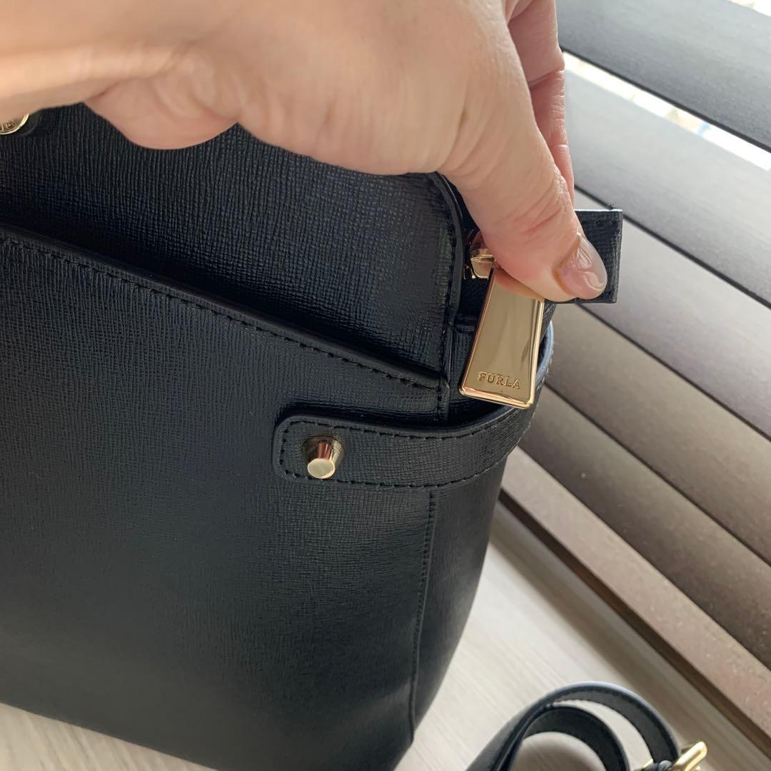 フルラ　ビジネスバッグ