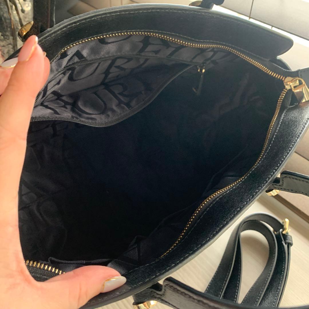 フルラ　ビジネスバッグ