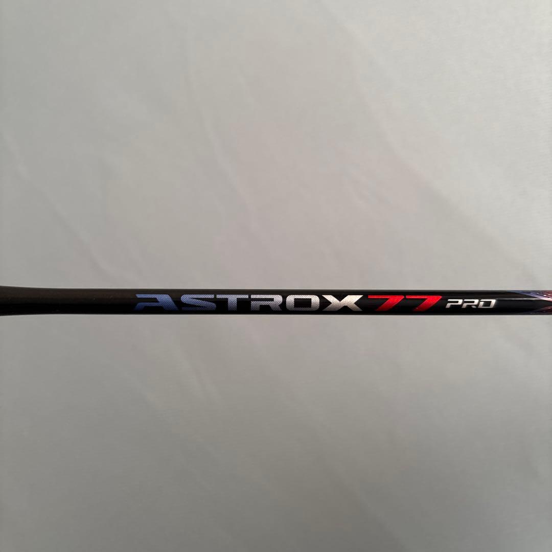 ASTROX 77 PRO バドミントンラケット