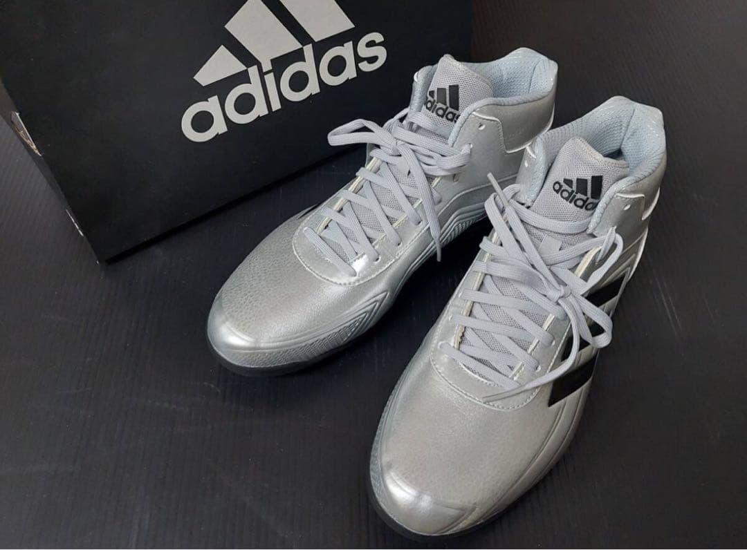 【未使用品】アディダス　ベースボールスパイク　アディゼロスタビルポイント　28㎝