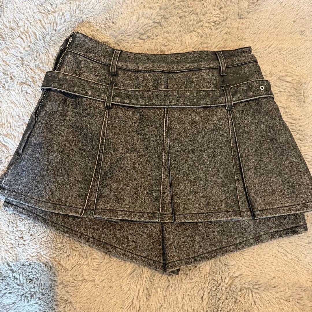 Darich ダーリッチ アンティークレザープリーツスカート