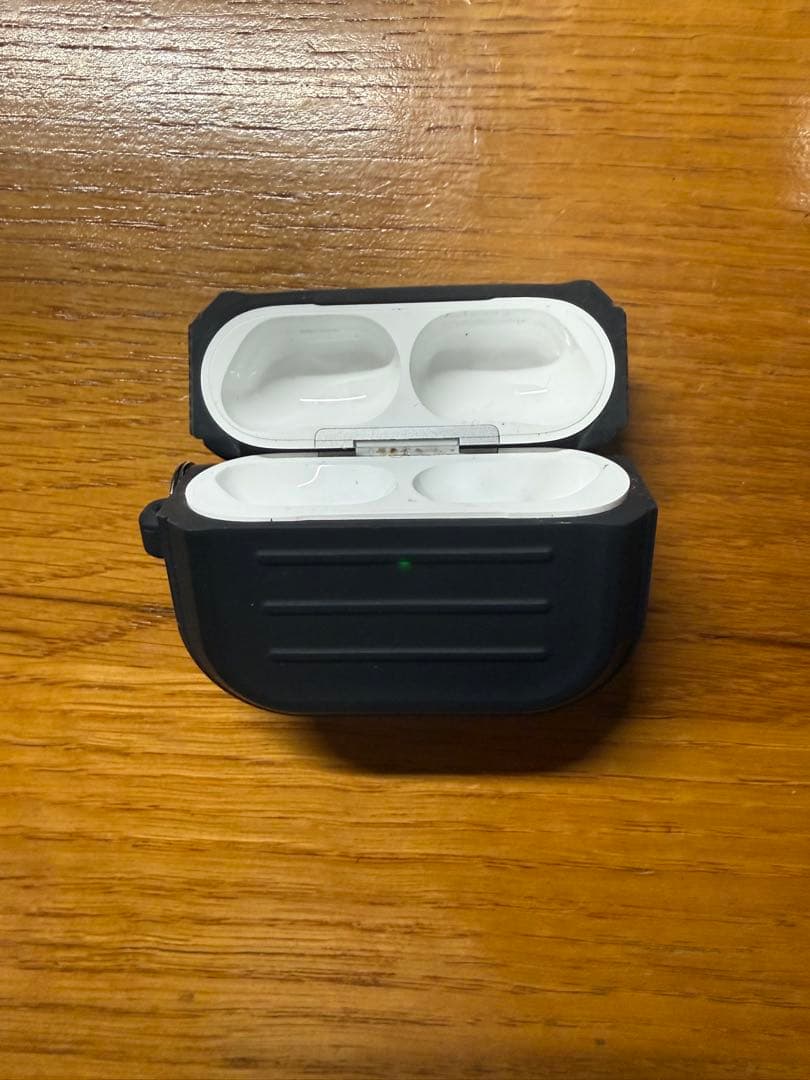 airpods pro3 elago ケース付き