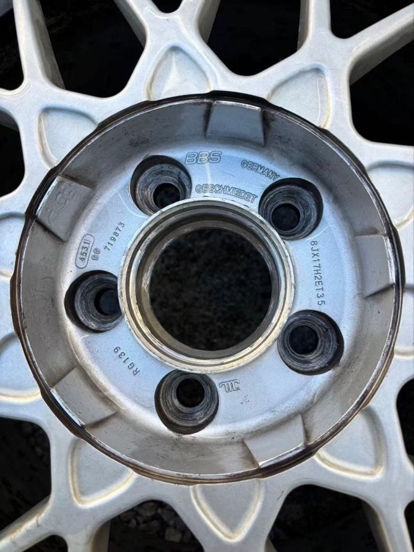 255/40R17 ２本、　225/45R17 2本