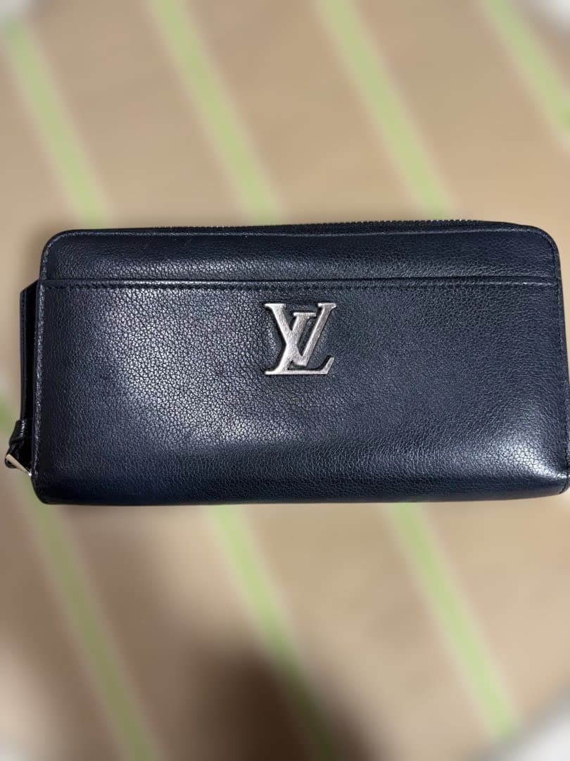 Louis Vuitton ネイビー レザー 長財布