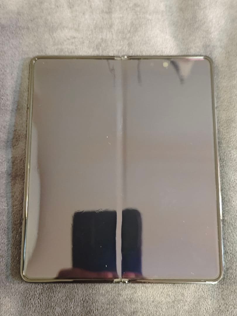 Galaxy Z Fold4 256GB SIMフリー インナー表示不良ジャンク