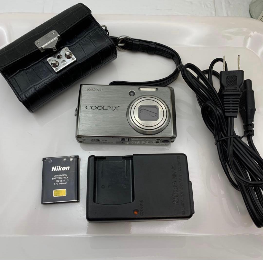 Nikon COOLPIX S600 デジタルカメラ⭐︎完備品