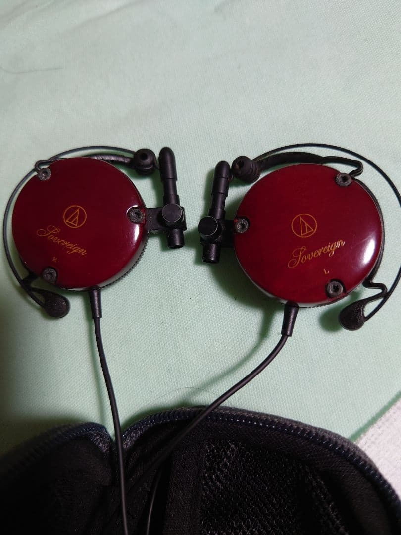 耳掛けヘッドホン ATH-EW9