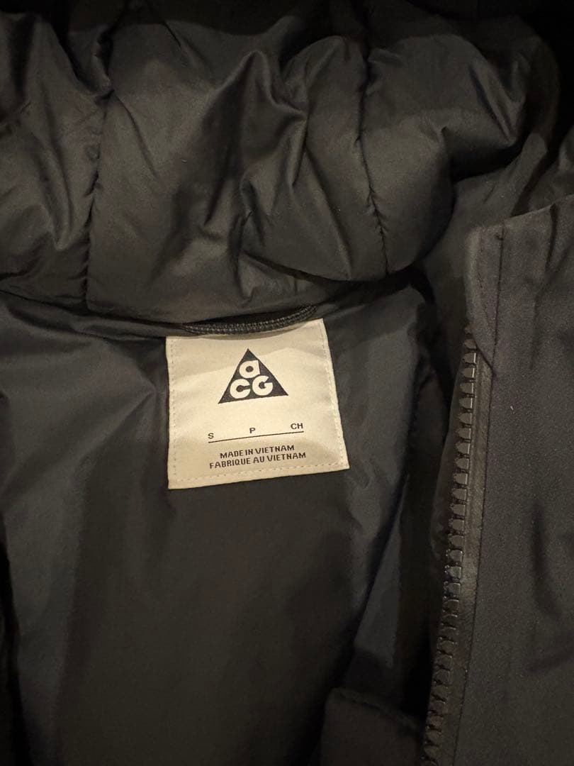 NIKE ACG 4TH プリマロフト　ダウンジャケット