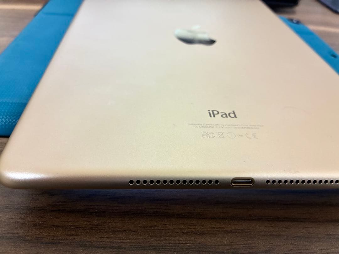 【iPad Air 2 Wi-Fi + Cellular 96% ゴールド 】