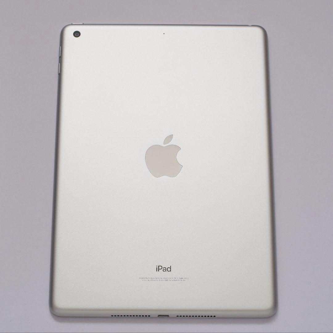 iPad 第6世代 128GB Silver Wi-Fiモデル
