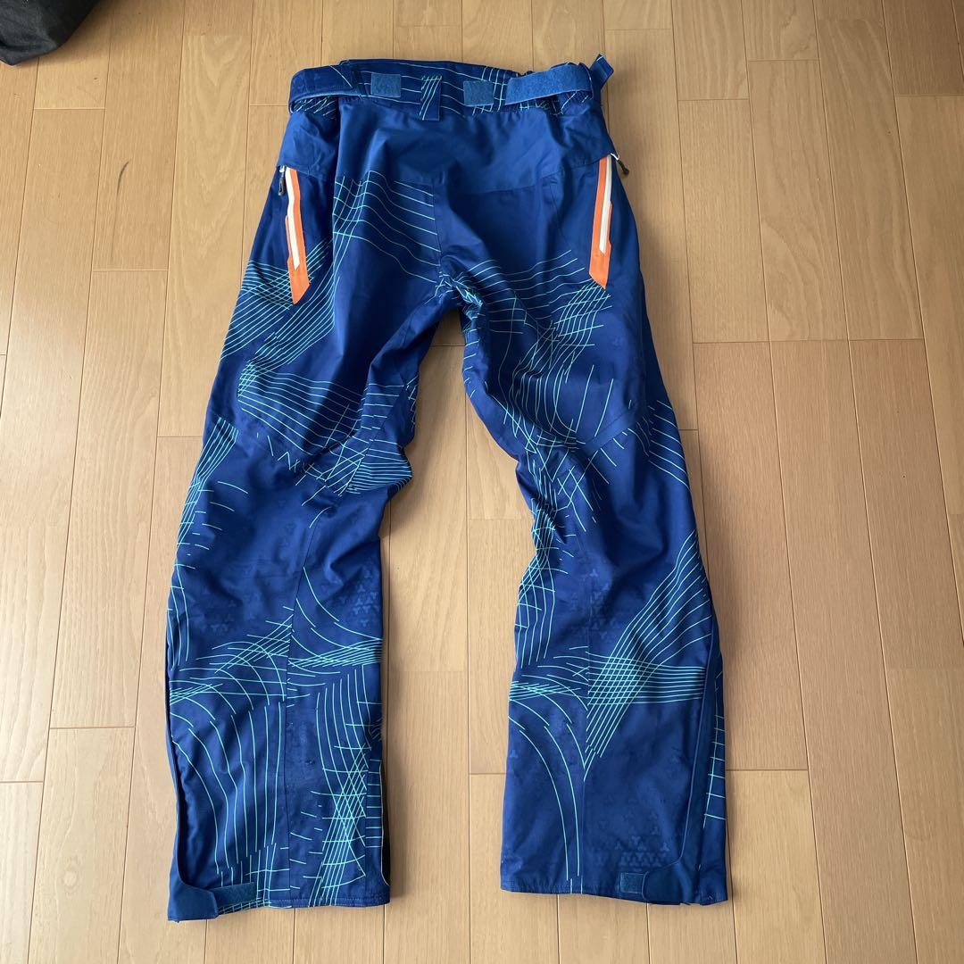 ミズノ MIZUNO スキーウェア 上下セット デモモデル 中古　サイズXL