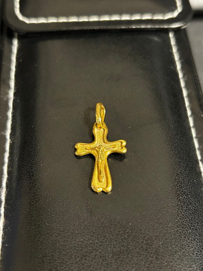 k18 クロス チャーム