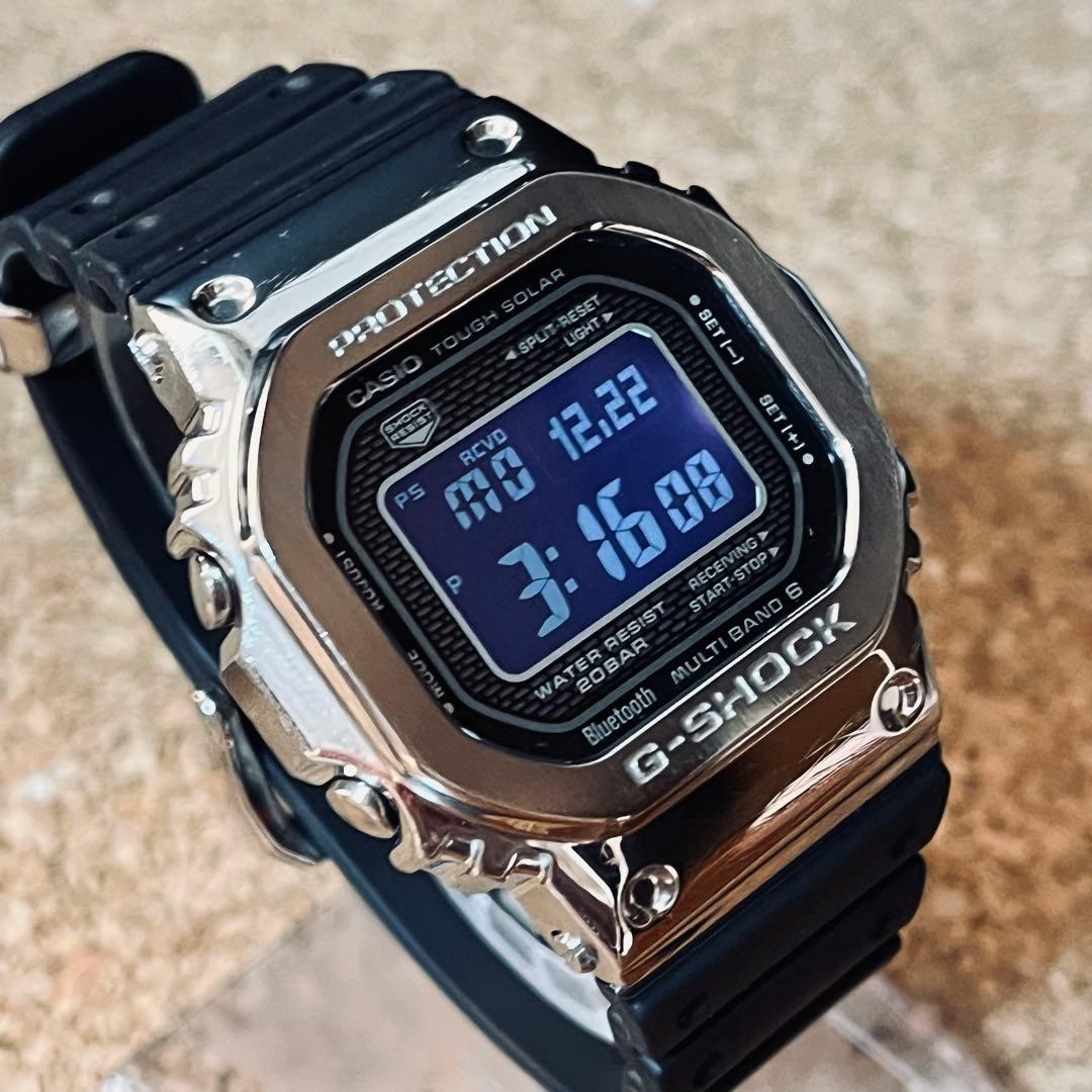 カシオGーSHOCK/GMWーB5000ー 1JF電波ソーラー／メタルカバード