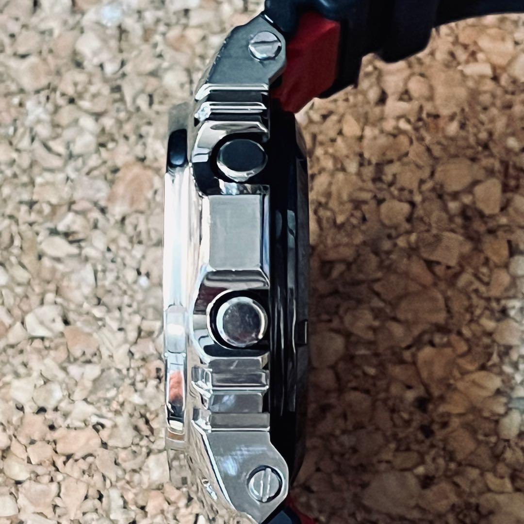 カシオGーSHOCK/GMWーB5000ー 1JF電波ソーラー／メタルカバード