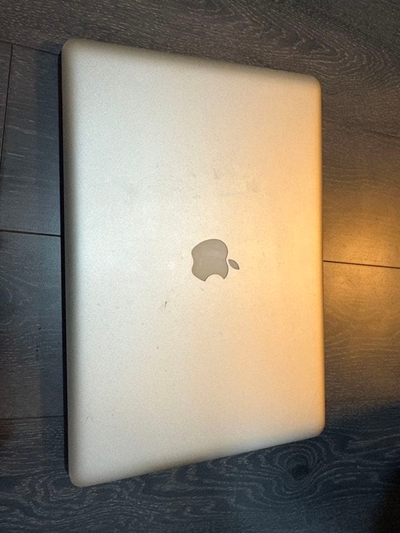 Apple MacBook Pro 2010 A1286シルバー
