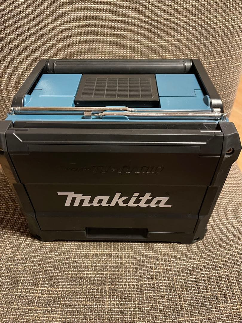 Makita 充電式ラジオ付テレビ　TV100