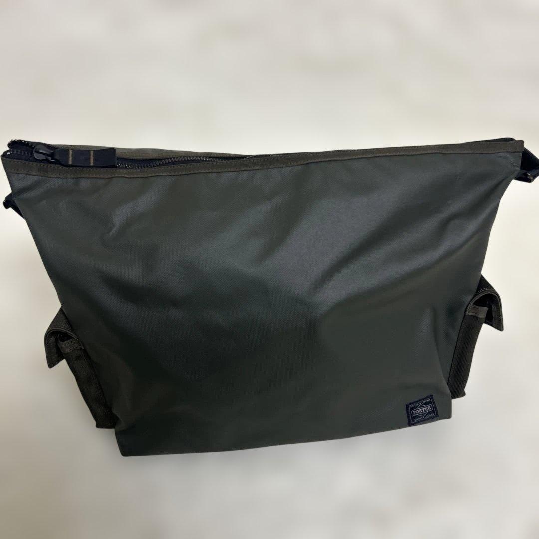 希少　美品　ポーター プリズム　ショルダーバッグ　ボディバッグ　A4収納可