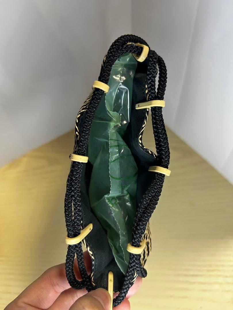 甲州印伝 印傳屋 合切袋 巾着 手提げ袋 黒