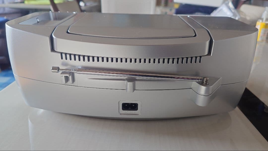 東芝 SD/USB/CDラジオカセットレコーダー　TY-CDX91S