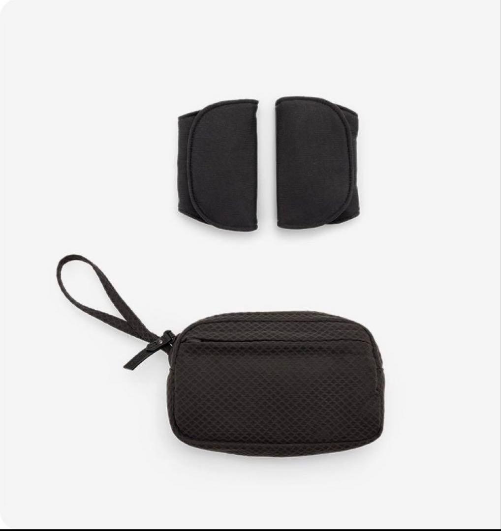 【美品】nuna ベビーキャリア カドル クリック（ナイト） 抱っこ紐