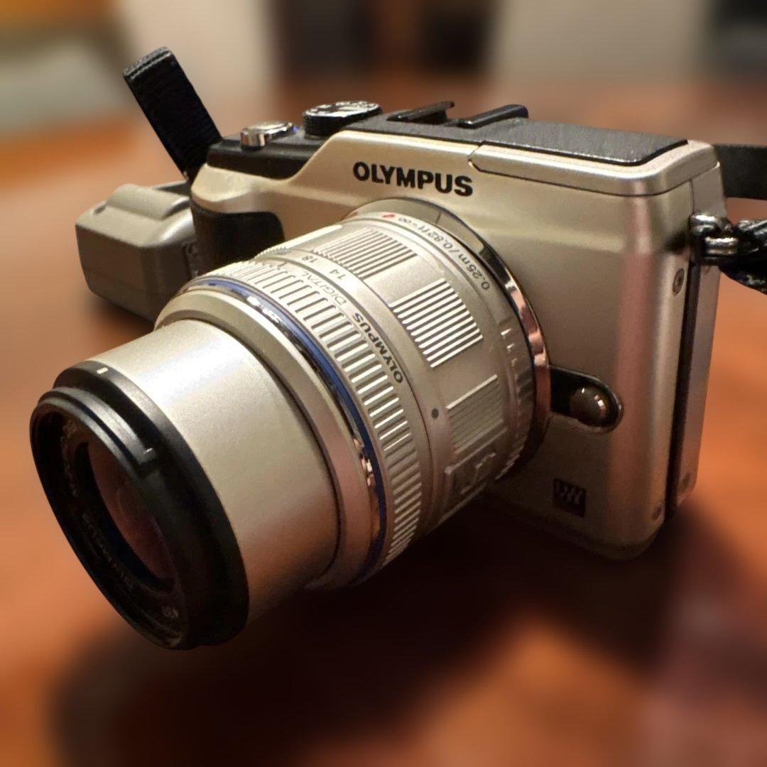 OLYMPUS PL2 デジカメM.Zuikoレンズ付き 8/30まで出品